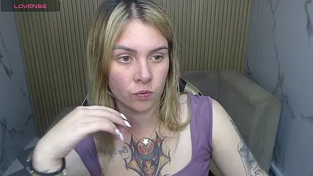 Paula b  online show from 25, 6, 2026
