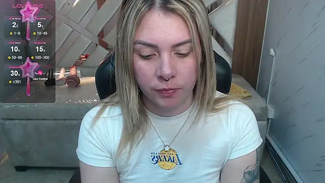 Paula b  online show from 2, 7, 2026