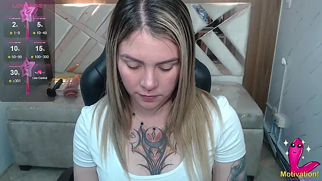 Paula b  online show from 8, 7, 2026