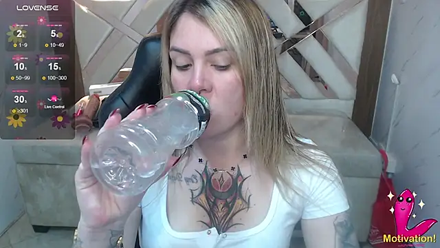 Paula b  online show from 25, 7, 2026