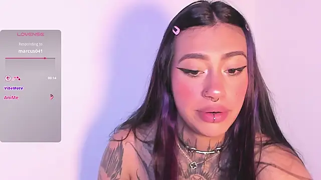 Snapshot of Akari1_Mischief chatting on 1, 6, 2026 Akari1 Mischief online show from 1, 6, 2026