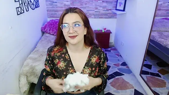 Snapshot of lilyponce_ chatting on 14, 5, 2026 lilyponce online show from 14, 5, 2026
