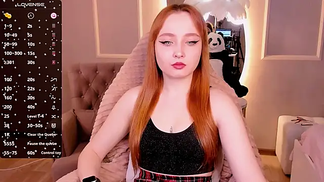 Emma Chery online show from 18, 2, 2025