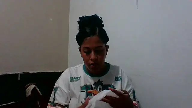 Snapshot of Kitra_New chatting on 16, 10, 2025 Kitra New online show from 16, 10, 2025