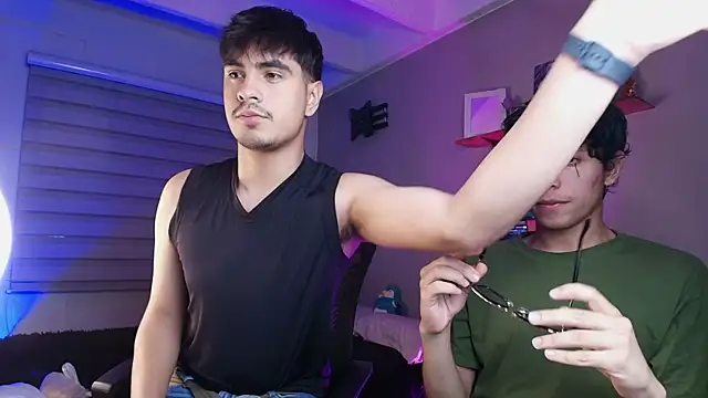 thiago rockwelll online show from 3, 10, 2025