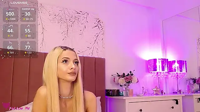 PinkySparks online show from 15, 11, 2025