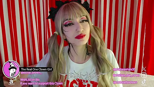 Snapshot of Eloise-brown chatting on 26, 7, 2026 Eloise-brown online show from 26, 7, 2026
