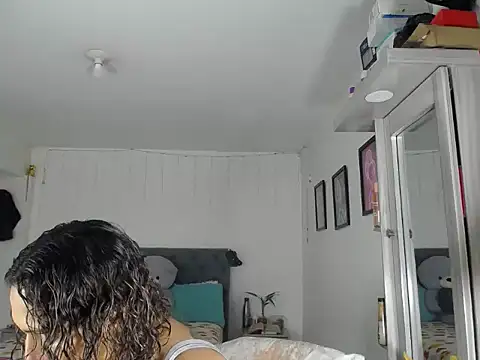 Corina hot online show from 14, 10, 2025