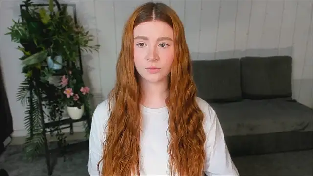 Snapshot of Freckle_Diyana chatting on 27, 2, 2025 Freckle Diyana online show from 27, 2, 2025