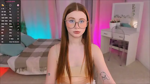 Snapshot of Freckle_Diyana chatting on 22, 3, 2025 Freckle Diyana online show from 22, 3, 2025