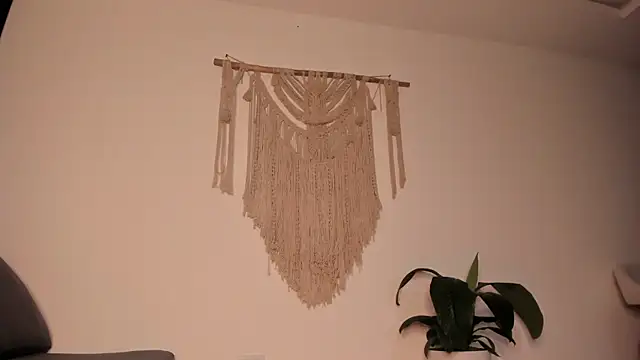 molly cams8 online show from 12, 1, 2025