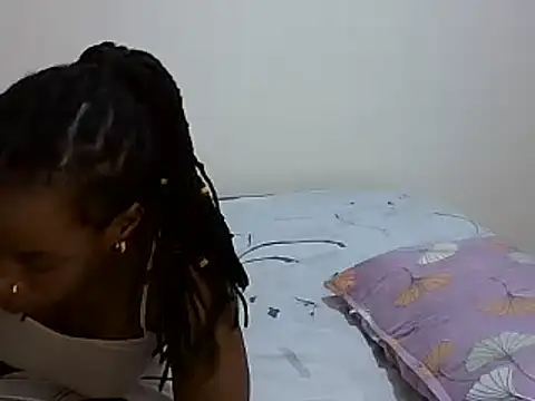 Snapshot of Hadassa29 chatting on 15, 2, 2025 Hadassa29 online show from 15, 2, 2025