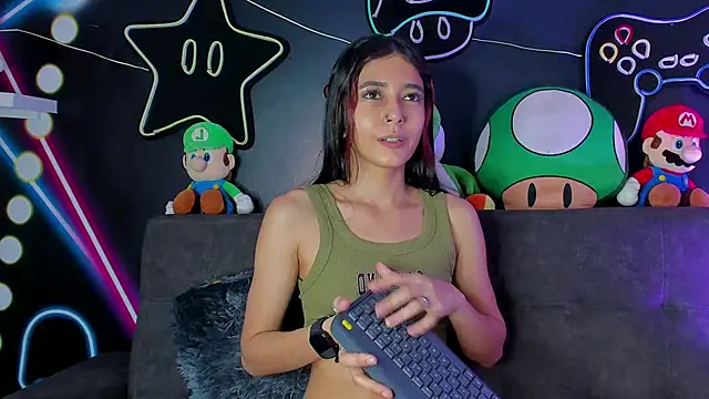 AmyPalmmer online show from 28, 12, 2024