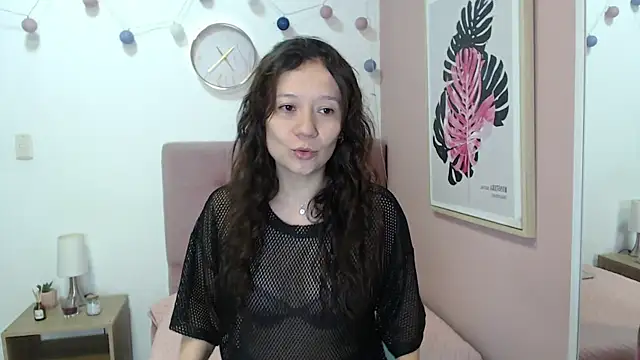 Snapshot of lanna_1878 chatting on 13, 5, 2026 lanna 1878 online show from 13, 5, 2026