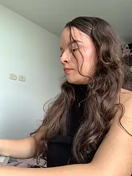 Sophie milk online show from 20, 3, 2025