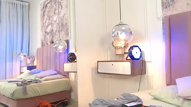 SabrinaDevill online show from 27, 5, 2026