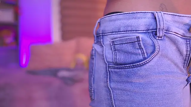 madelyn rose  online show from 13, 9, 2025