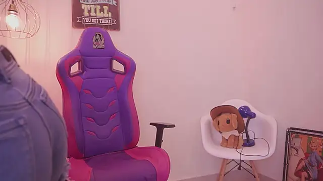 madelyn rose  online show from 10, 1, 2026