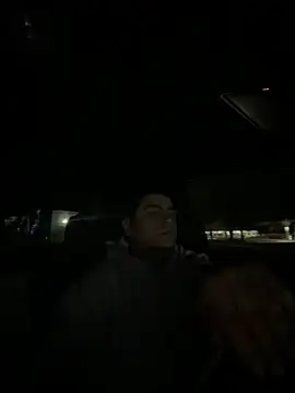 Snapshot of elwhite1996 chatting on 15, 11, 2025 elwhite1996 online show from 15, 11, 2025