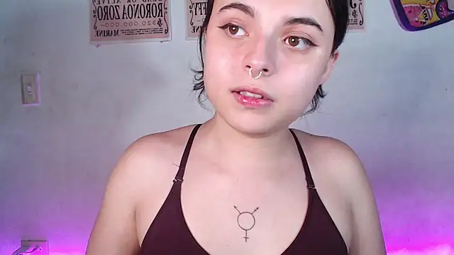 Snapshot of elizabethtaylorxxx chatting on 3, 1, 2025 elizabethtaylorxxx online show from 3, 1, 2025