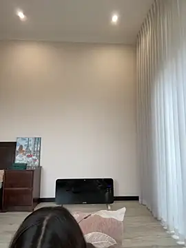 Hott Lolla online show from 8, 10, 2025