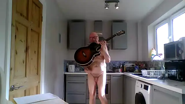 Snapshot of jimmybenido chatting on 25, 5, 2026 jimmybenido online show from 25, 5, 2026