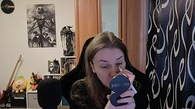 stellablondy online show from 11, 10, 2025