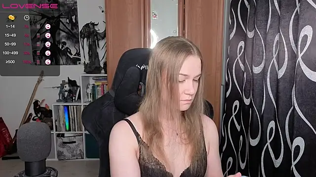 Snapshot of stellablondy chatting on 21, 7, 2026 stellablondy online show from 21, 7, 2026