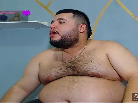 Snapshot of damian_chubby chatting on 13, 9, 2025 damian chubby online show from 13, 9, 2025