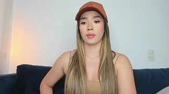 Snapshot of honeyann08 chatting on 21, 3, 2025 honeyann08 online show from 21, 3, 2025