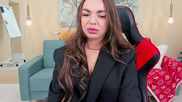 CamillaLarson online show from 31, 12, 2024