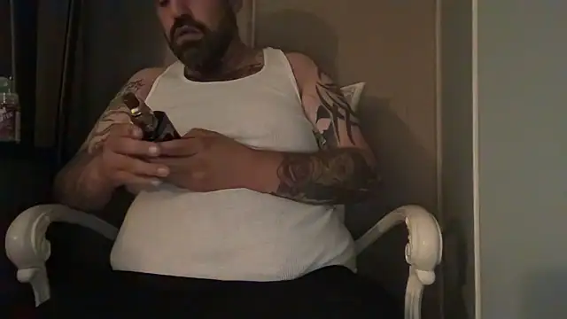 chubbycloudybottom online show from 24, 6, 2026