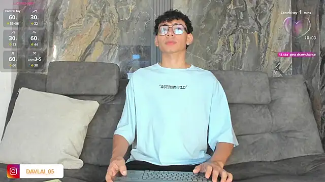 Daviid laidd online show from 6, 11, 2025