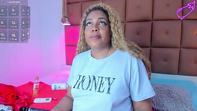 ELLA KELLY online show from 9, 2, 2026