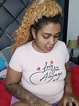 ELLA KELLY online show from 19, 5, 2026