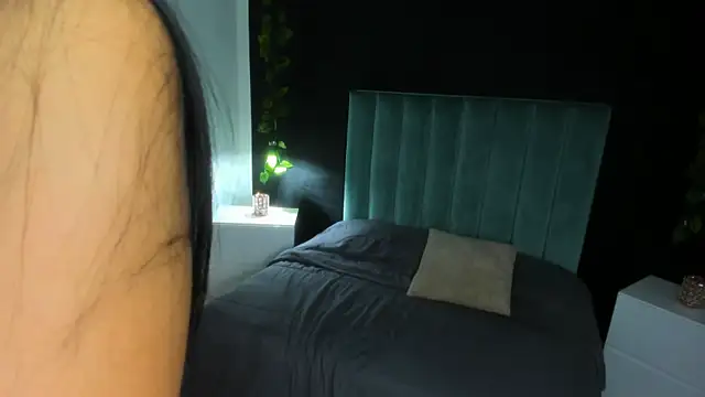 HarleyQueen Robbie online show from 5, 3, 2025