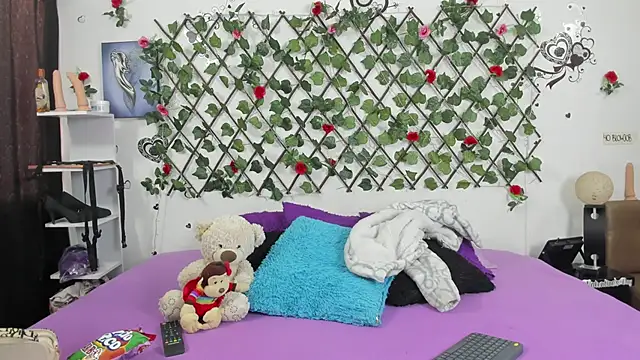 1lovelygirls online show from 27, 12, 2024