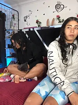 1lovelygirls online show from 26, 11, 2025