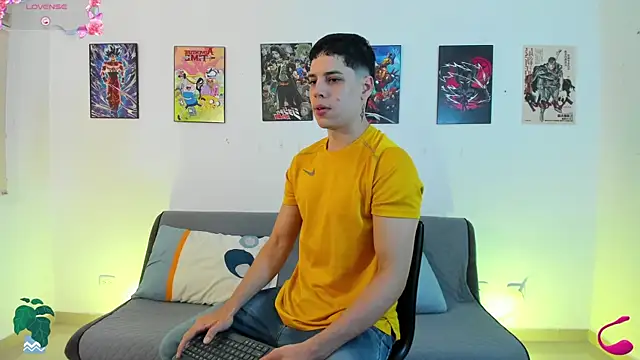 jonathanjoestar  online show from 14, 11, 2025