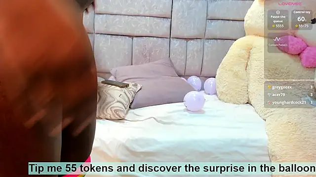 amina west online show from 2, 11, 2025