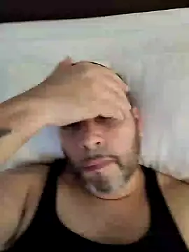 Snapshot of Just2much chatting on 27, 2, 2025 Just2much online show from 27, 2, 2025