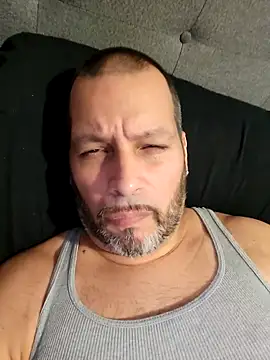 Snapshot of Just2much chatting on 6, 10, 2025 Just2much online show from 6, 10, 2025