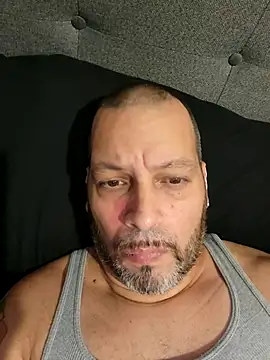 Snapshot of Just2much chatting on 10, 11, 2025 Just2much online show from 10, 11, 2025