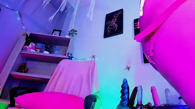 kuromi69 online show from 1, 3, 2026