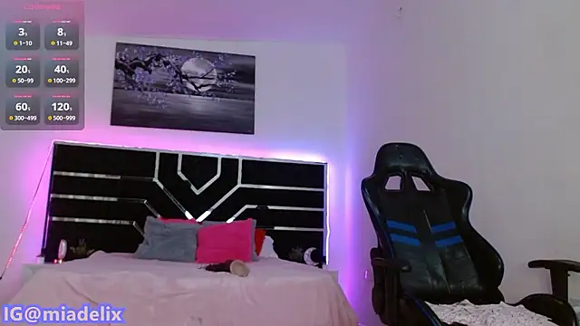 -MiaDelight- online show from 14, 1, 2026