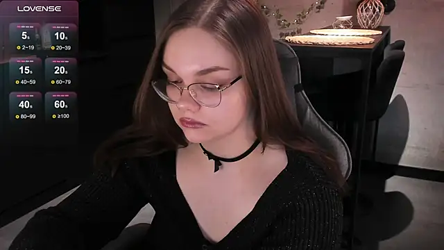 Snapshot of EvaBae chatting on 19, 2, 2025 EvaBae online show from 19, 2, 2025