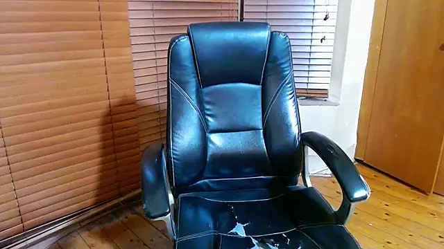 Foxy African online show from 16, 10, 2025