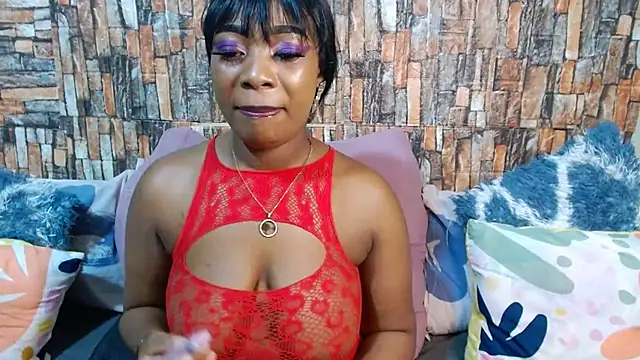 Snapshot of Foxy_African chatting on 18, 5, 2026 Foxy African online show from 18, 5, 2026