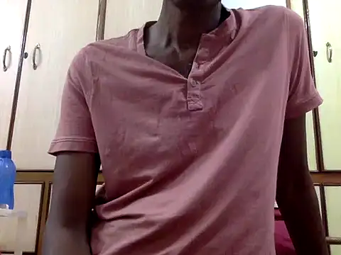 Snapshot of Lookin4Kinky_Partner chatting on 15, 11, 2025 Lookin4Kinky Partner online show from 15, 11, 2025