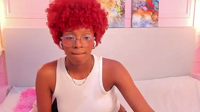 LiannaDixon online show from 17, 1, 2025